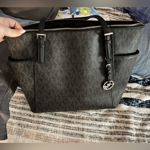 Michael Kors Purse - Picture 3 of 5